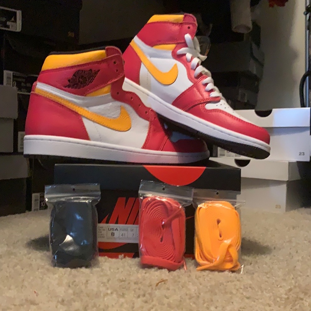 Jordan 1 Retro Hi OG